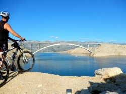 The island of Pag: an oasis for e-bikes